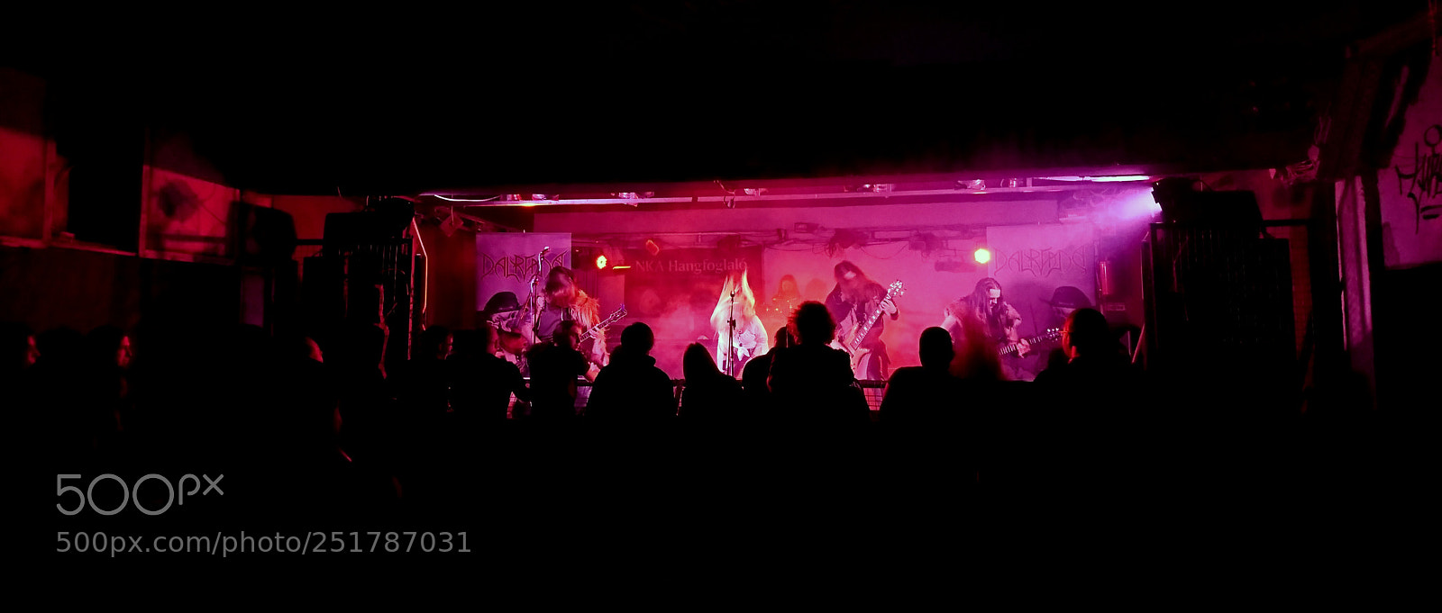 Sony Xperia XZ sample photo. Heavy metal night at photography