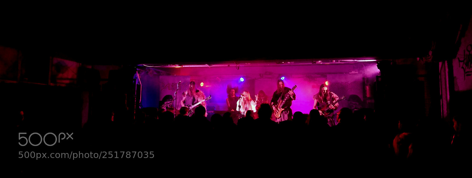Sony Xperia XZ sample photo. Heavy metal night at photography