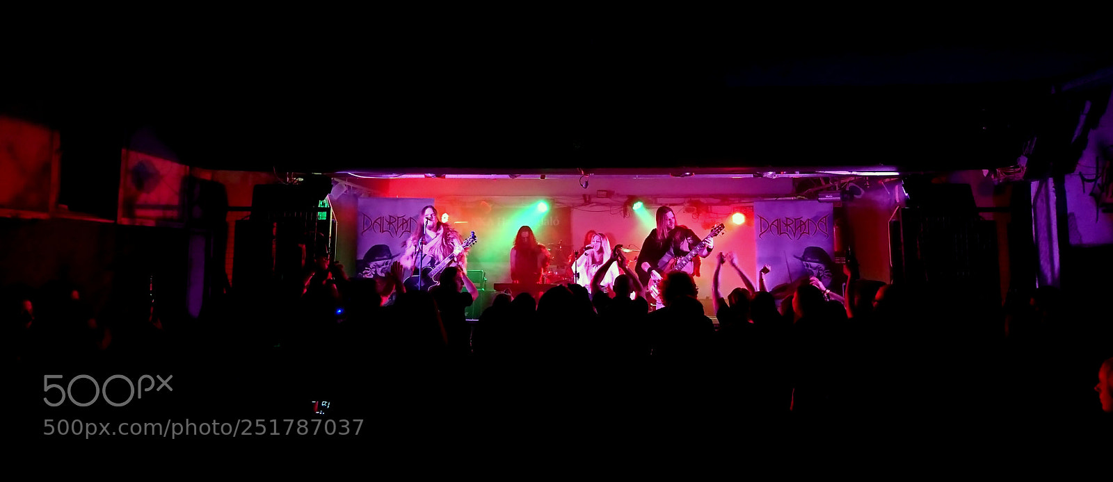 Sony Xperia XZ sample photo. Heavy metal night at photography