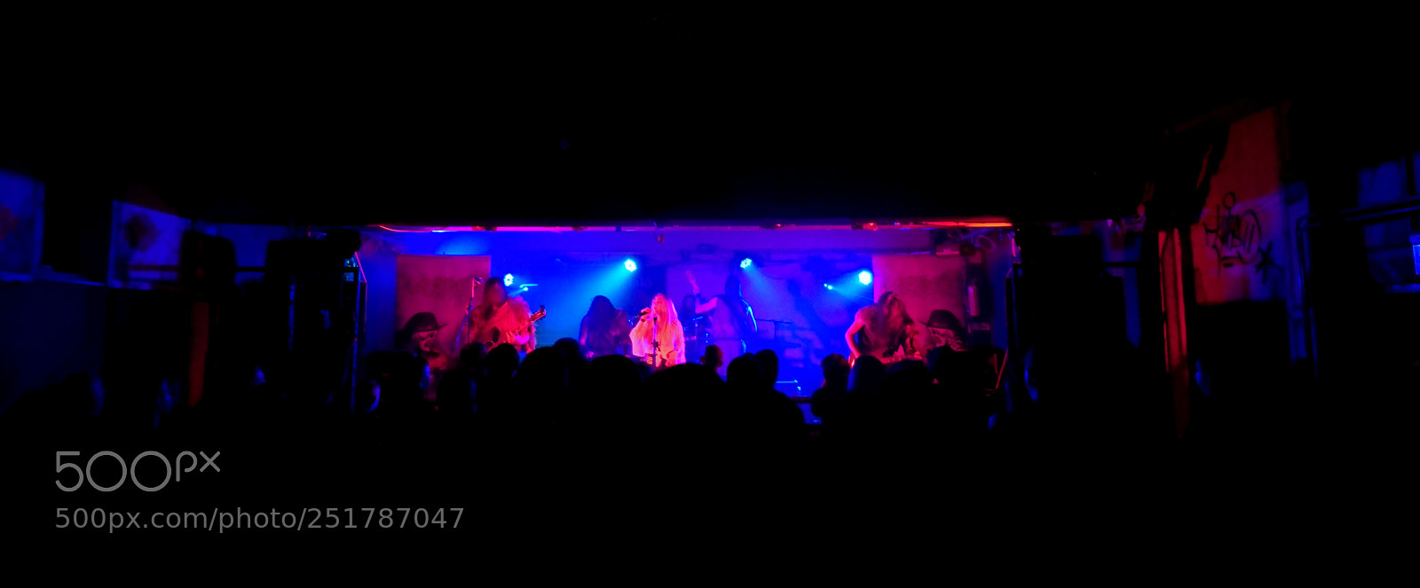 Sony Xperia XZ sample photo. Heavy metal night at photography