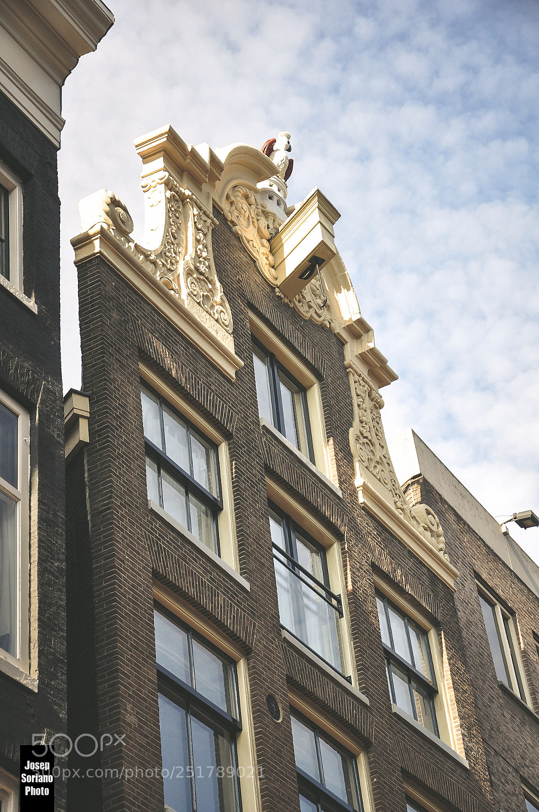 Nikon D90 sample photo. Amsterdam buildings ii photography