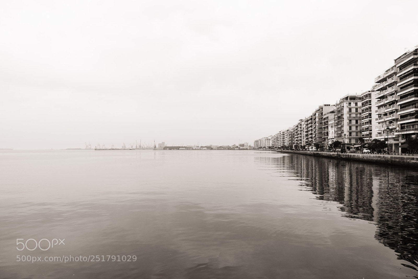 Fujifilm X100F sample photo. Urban sea photography