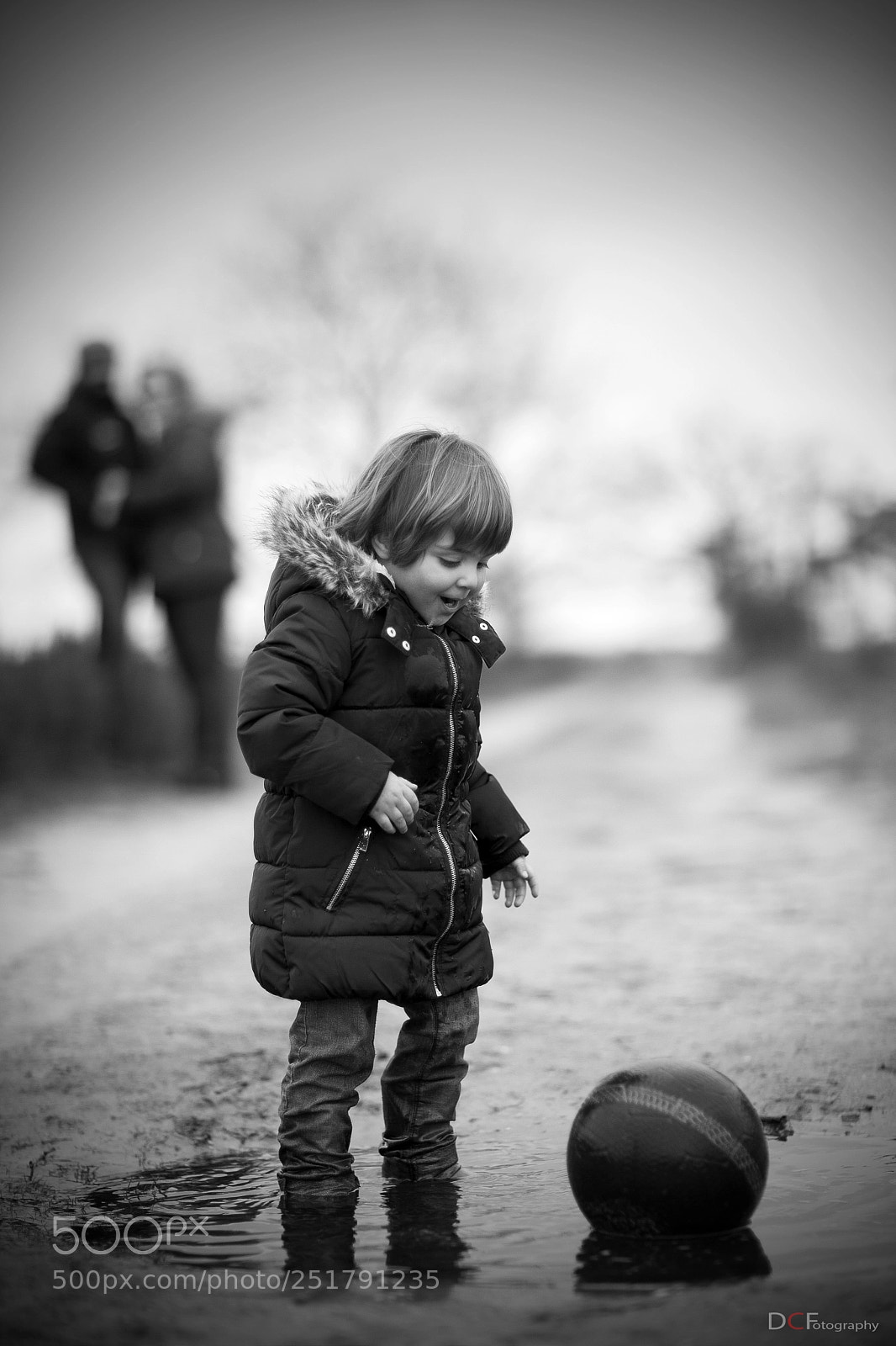 Canon EOS 5D Mark II sample photo. The ball photography
