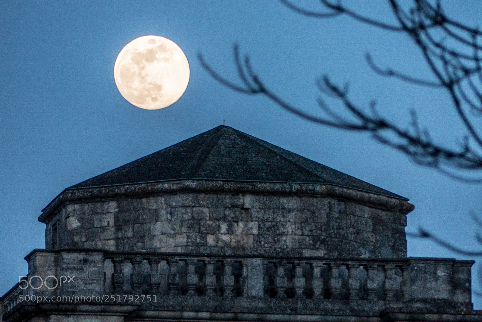 Panasonic Lumix DMC-FZ200 sample photo. Pleine lune photography