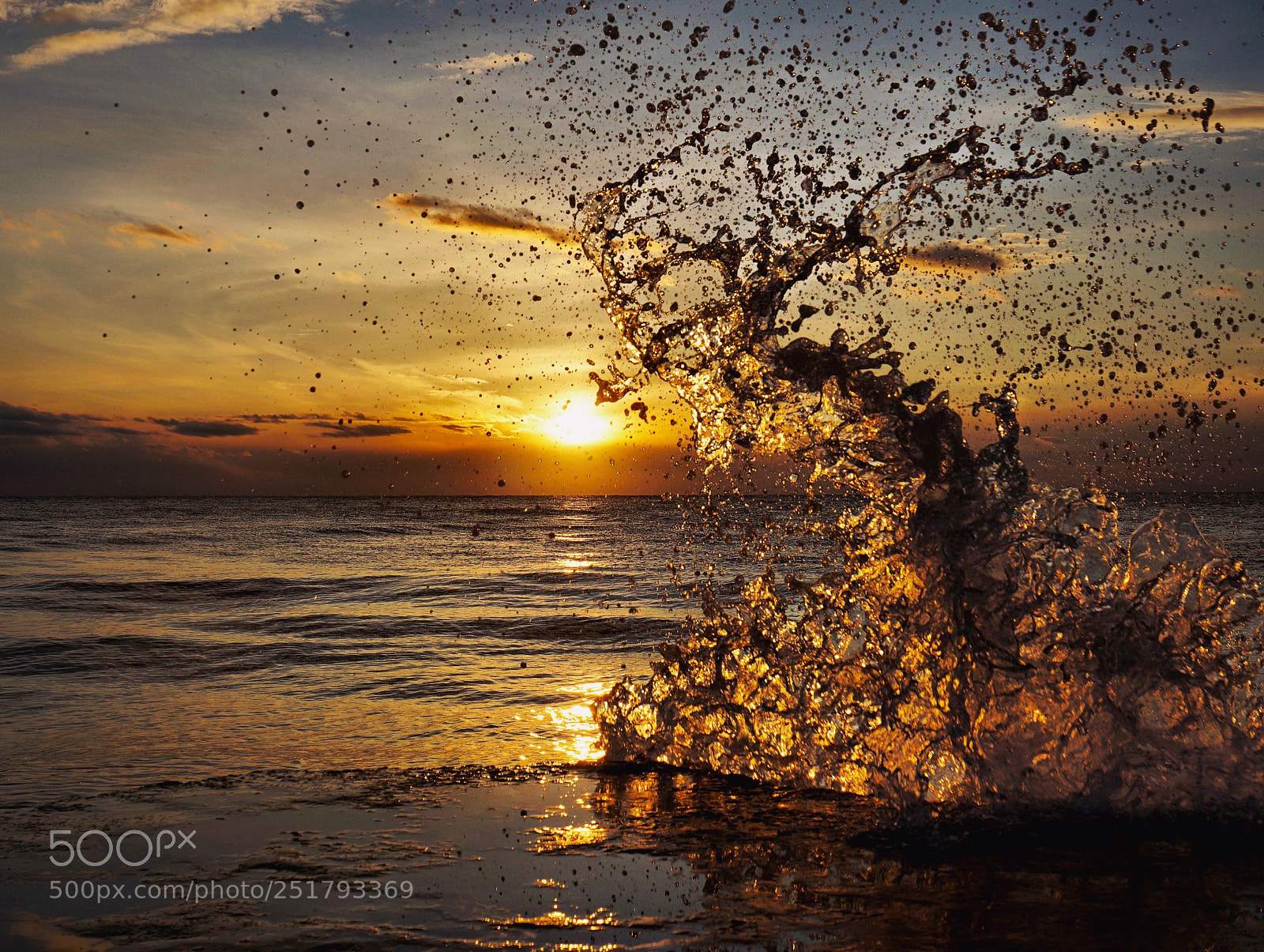 Sony a5100 sample photo. Dance of the wave  photography