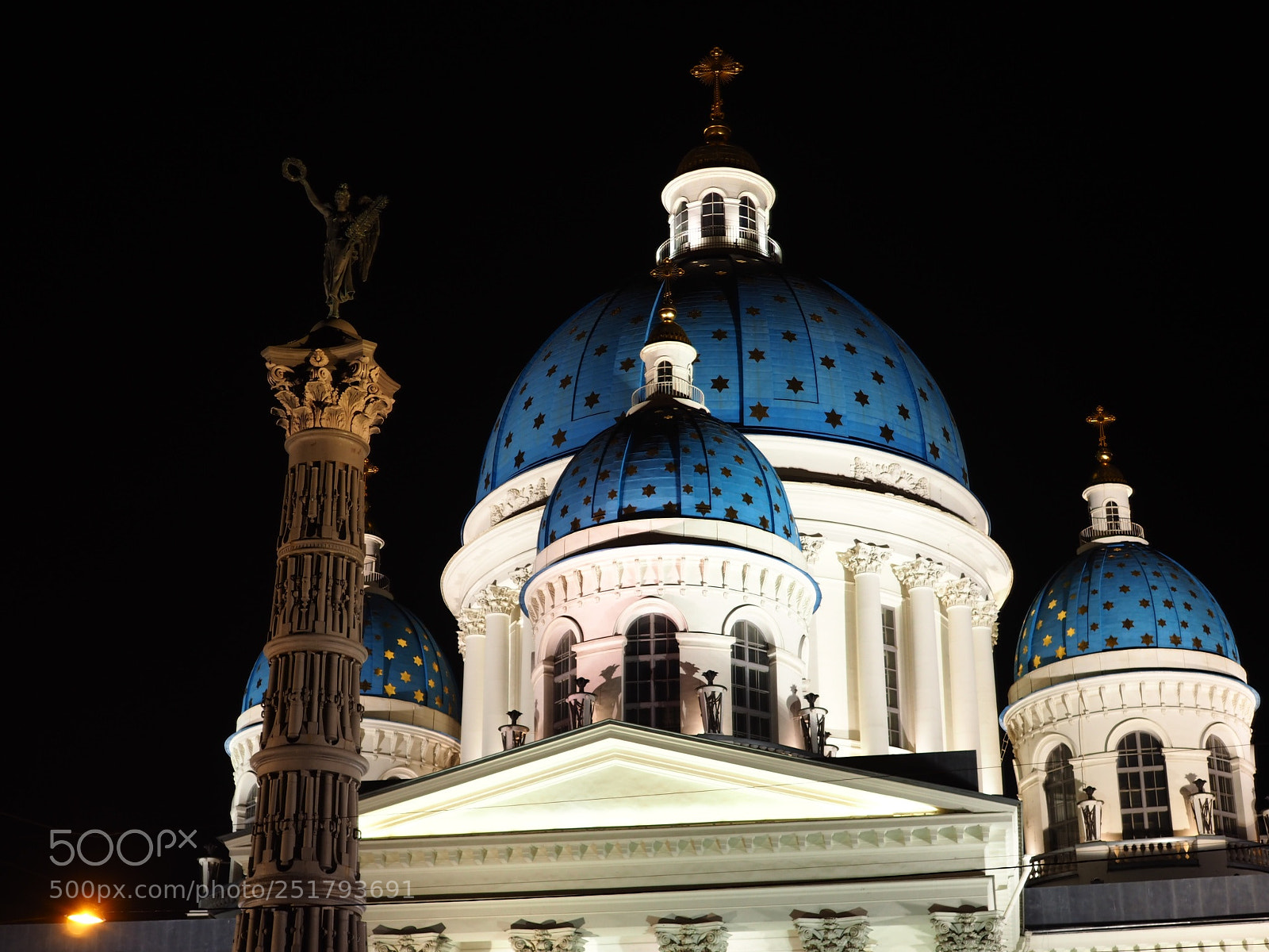 Olympus OM-D E-M10 II sample photo. Trinity cathedral photography