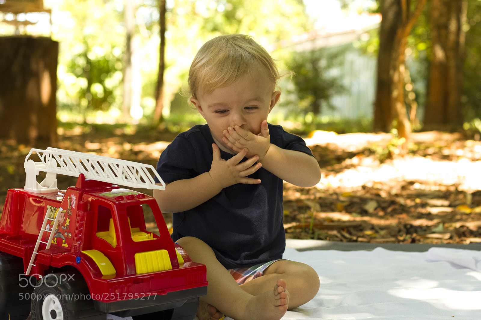 Canon EOS 7D sample photo. Happy child! photography