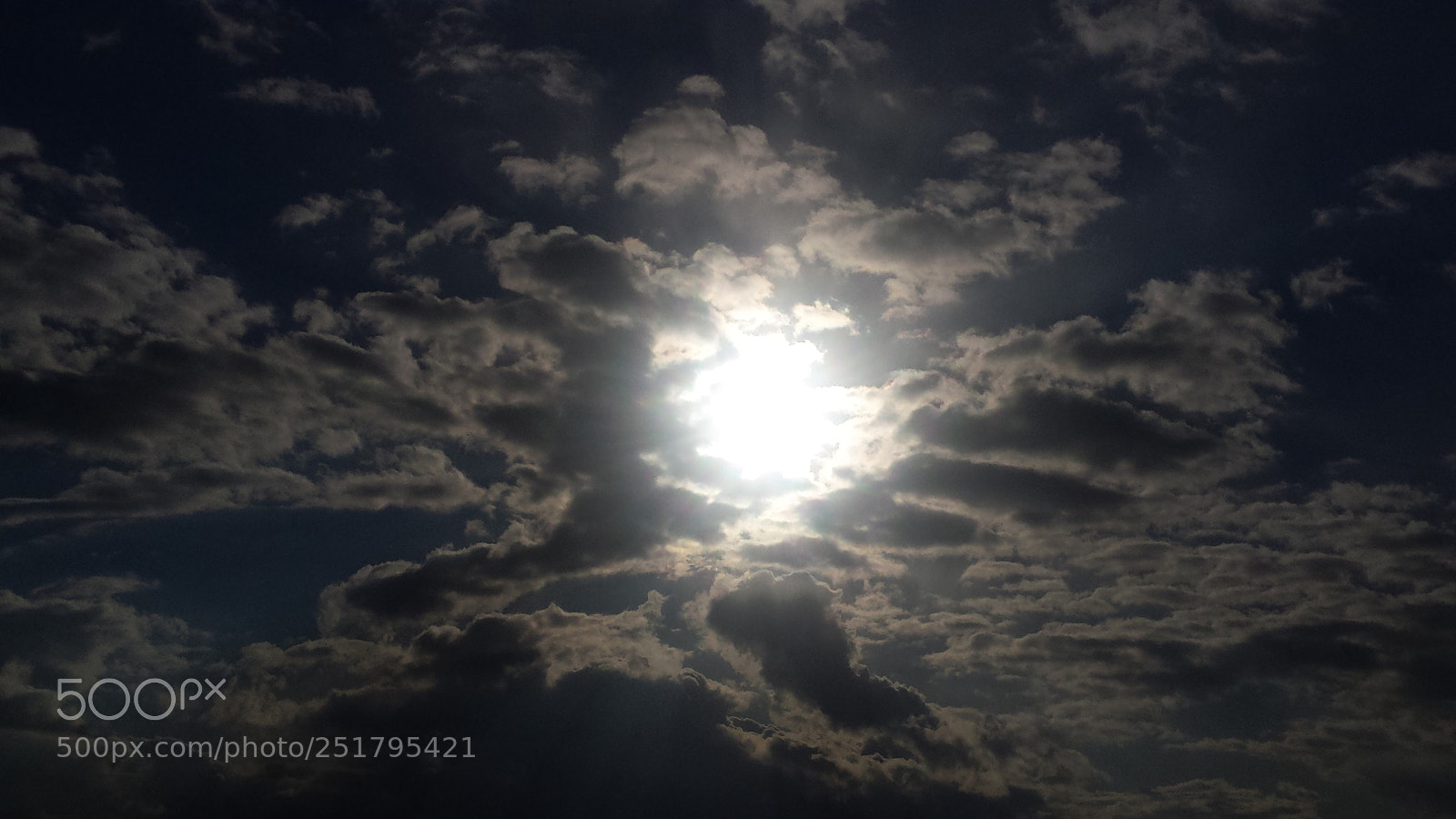 Samsung Galaxy S4 sample photo. Dramatic sky photography