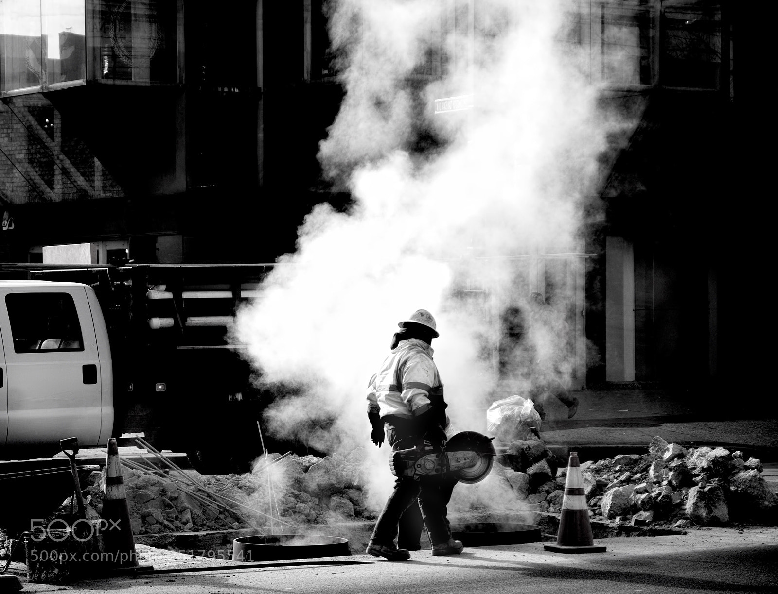 Pentax K-5 sample photo. City worker photography