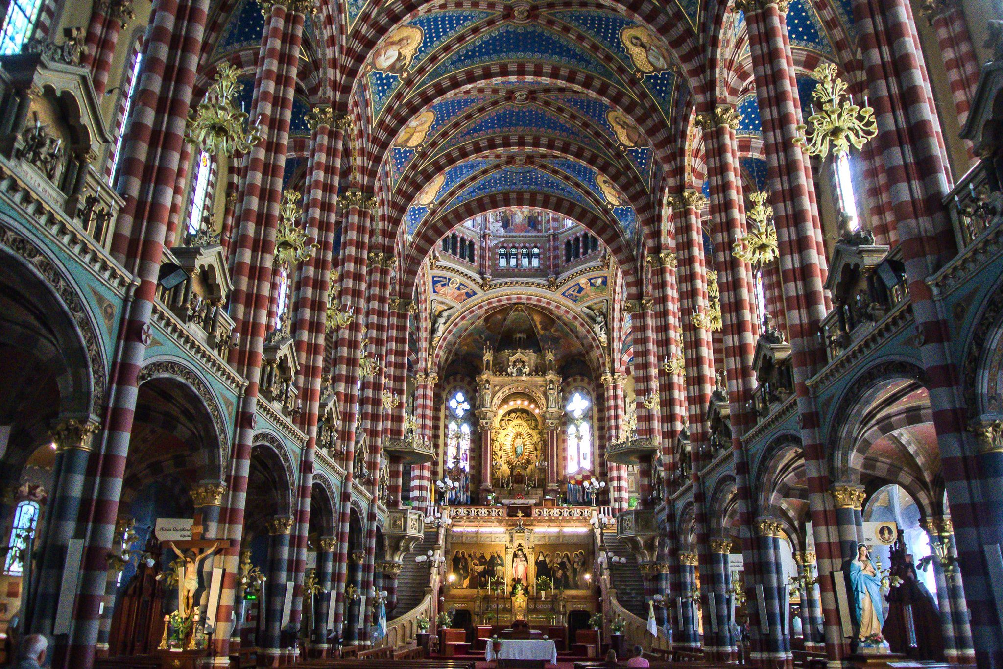 Nikon 1 V1 sample photo. Basilica photography