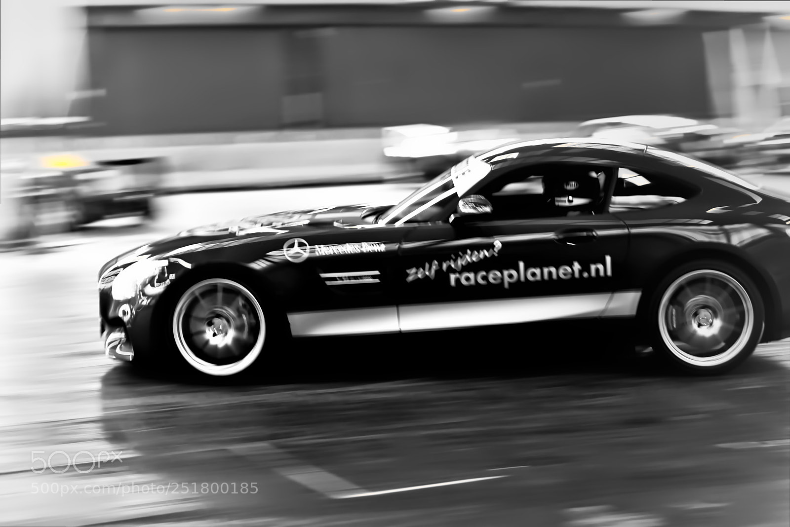 Sony a7R III sample photo. Cars  indoor, drifting & drafting photography