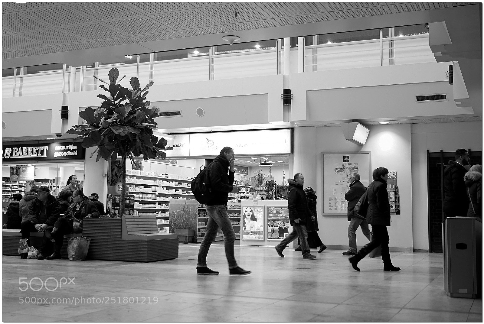 Sony a7 sample photo. Shopping photography