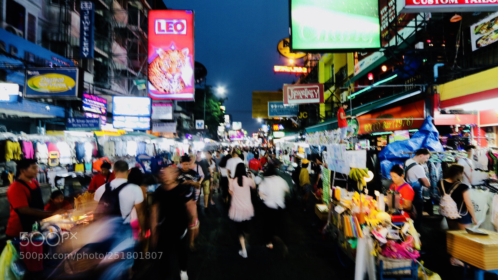 Canon EOS 80D sample photo. Kaosarn rd,bangkok  photography