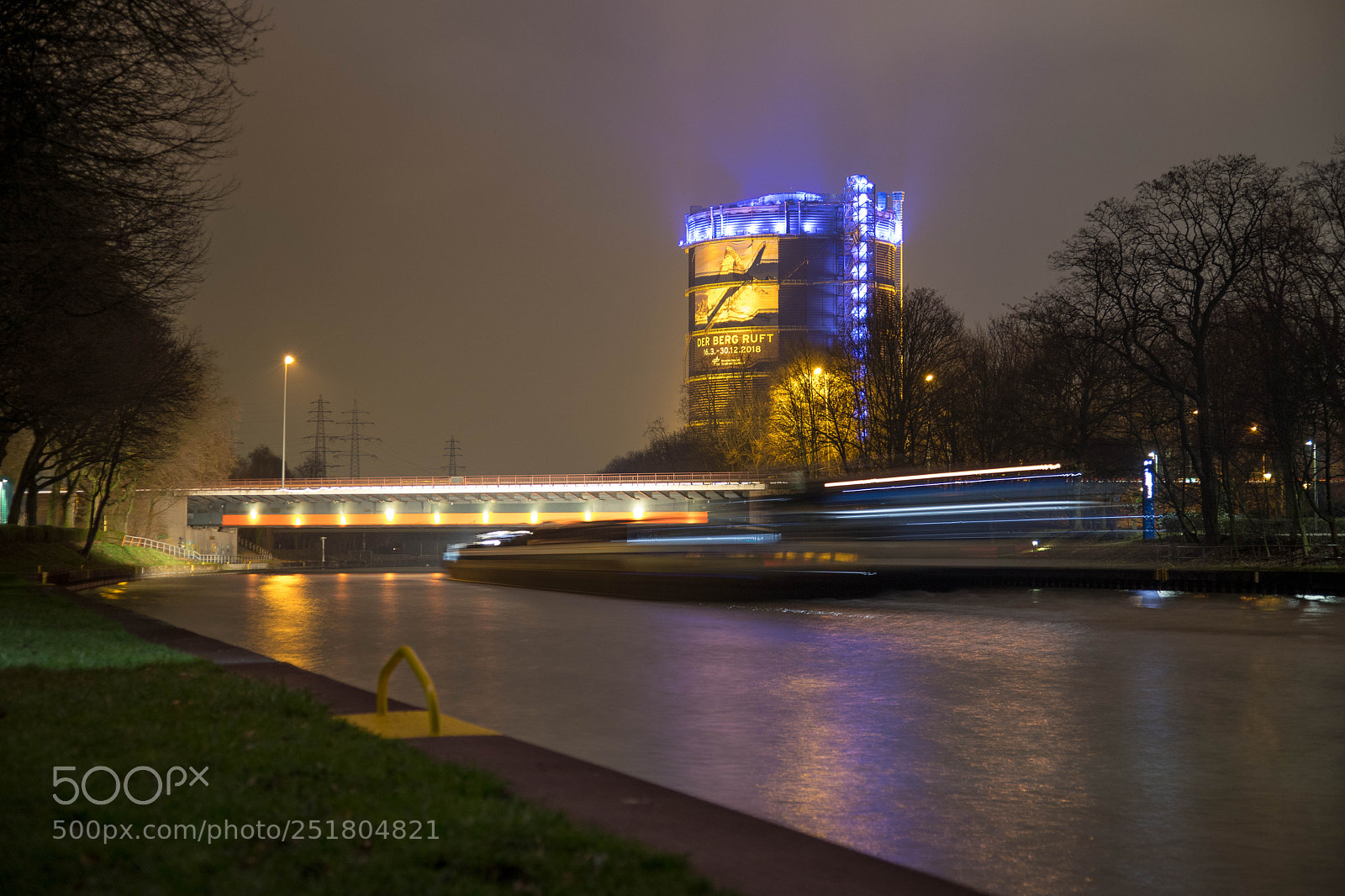 Canon EOS 6D Mark II sample photo. Gasometer oberhausen 2 photography