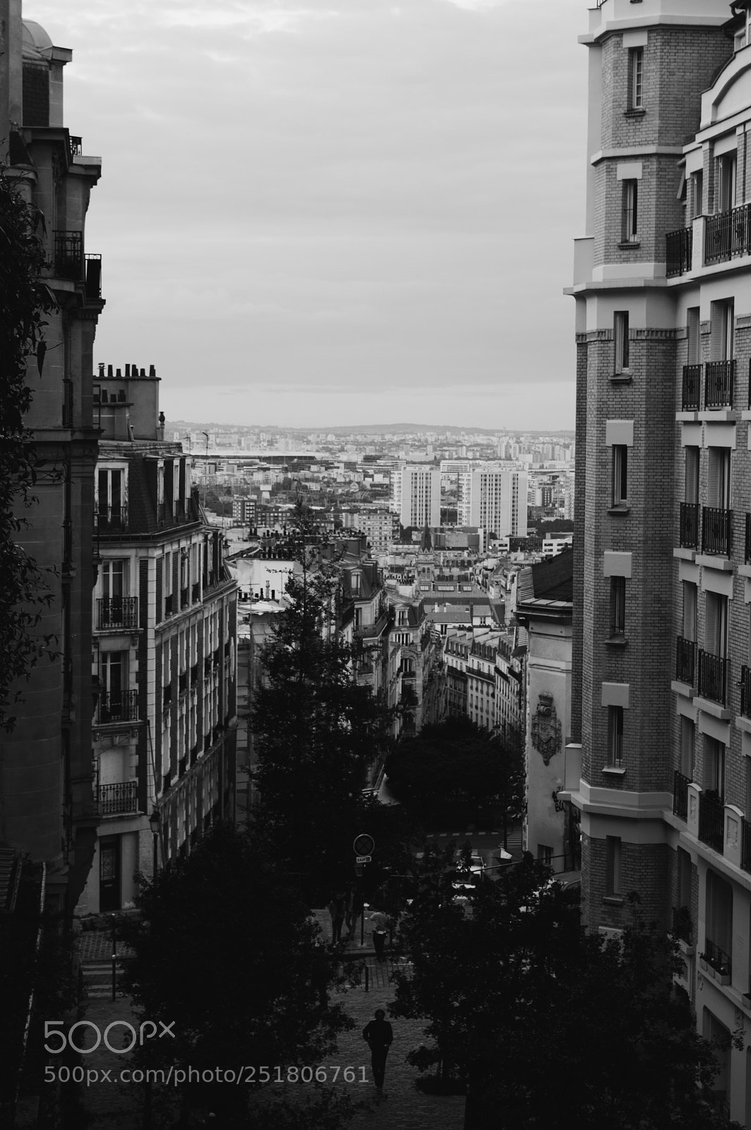 Nikon D3200 sample photo. Montmartre b&w photography