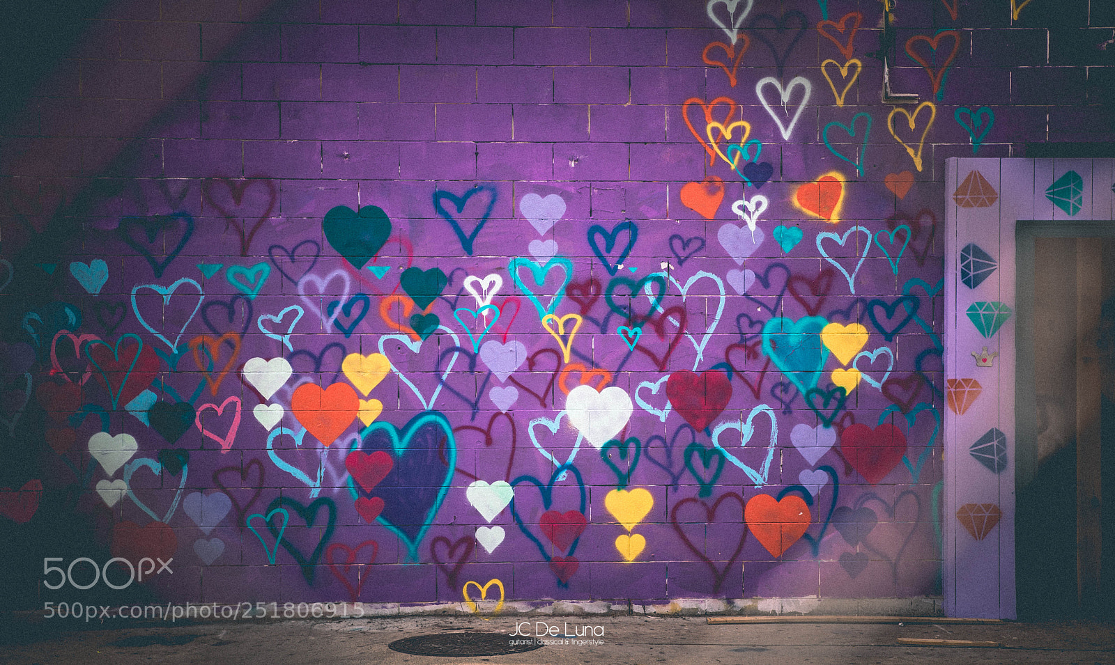 Canon EOS 5D Mark II sample photo. Wall of hearts photography