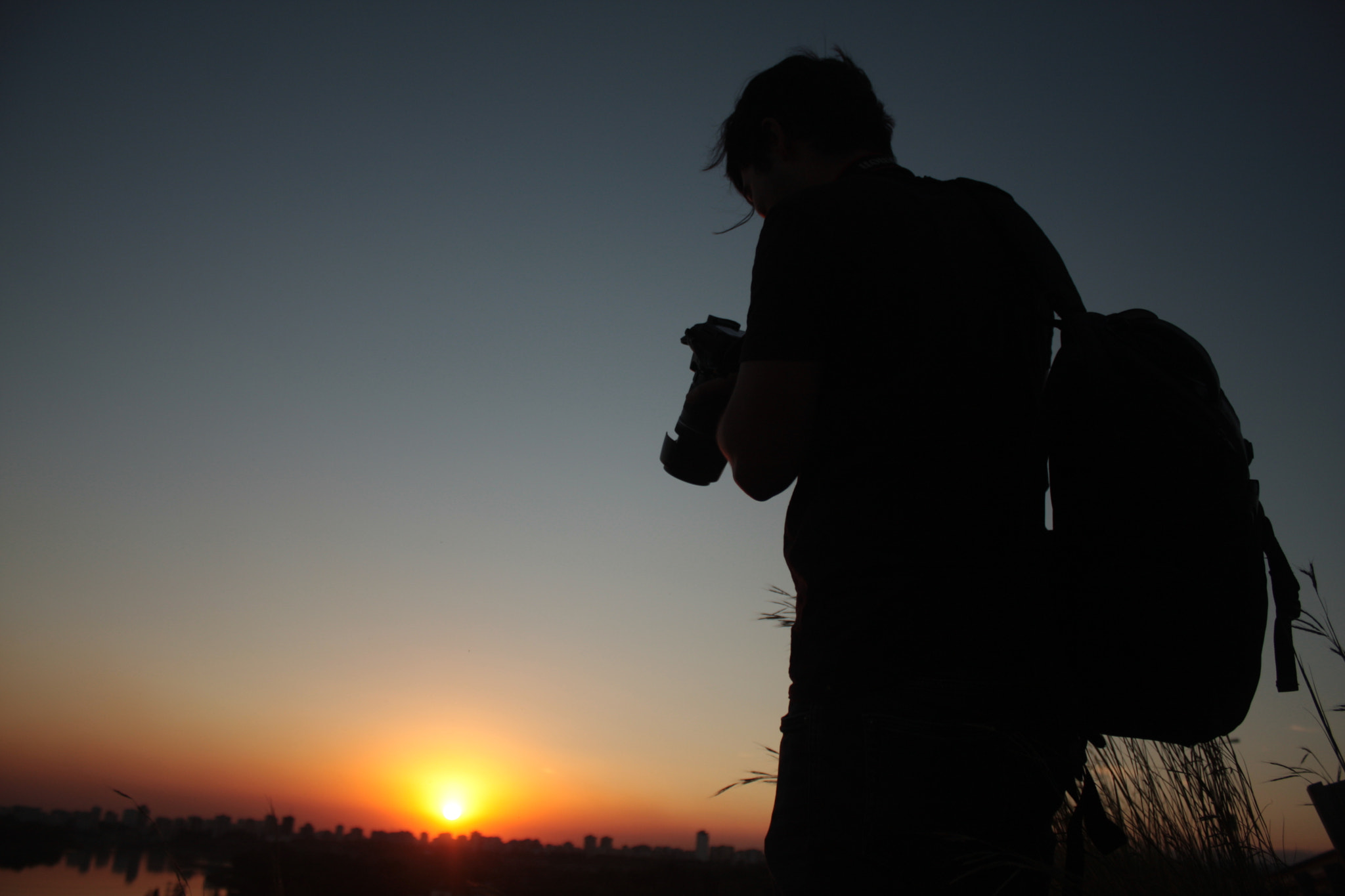 Canon EOS 40D sample photo. The setting sun every evening photography