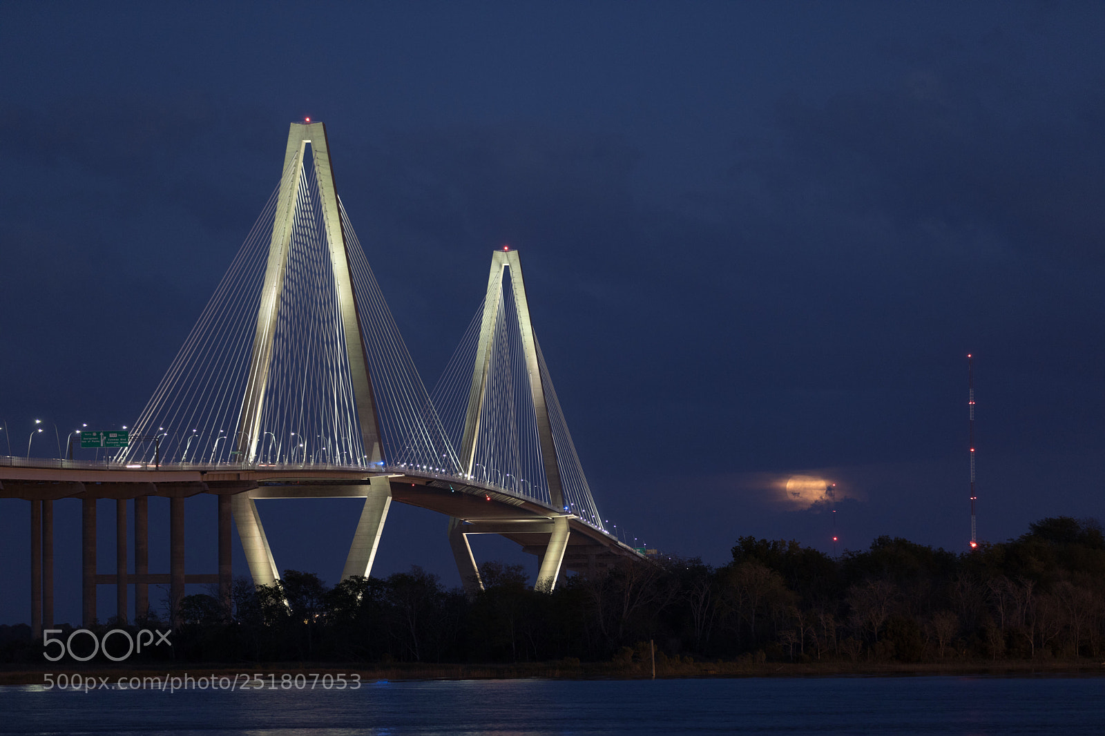 Canon EOS 5D Mark IV sample photo. Charleston blue moon  photography