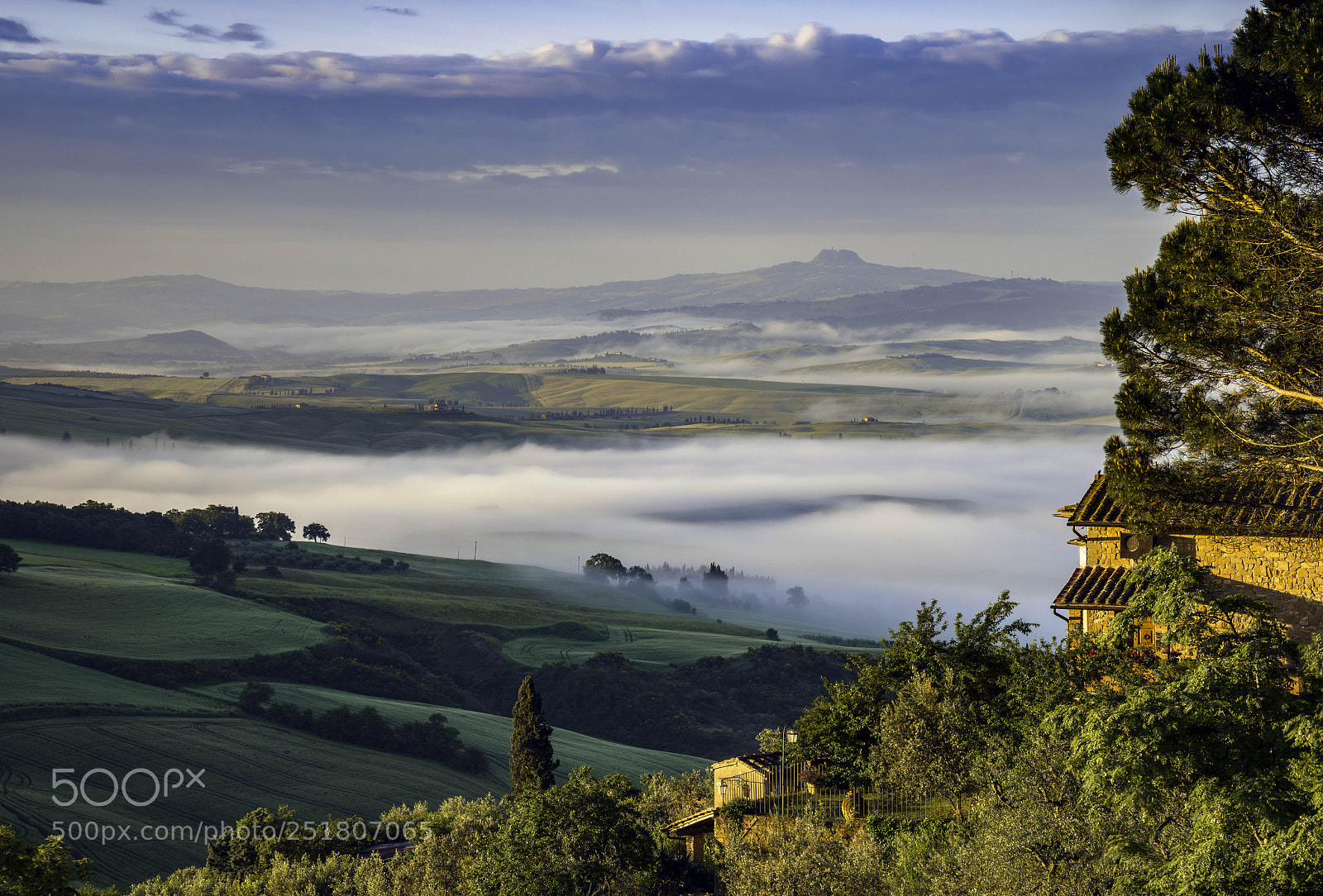 Nikon D800 sample photo. Sunrise over val d'orcia photography