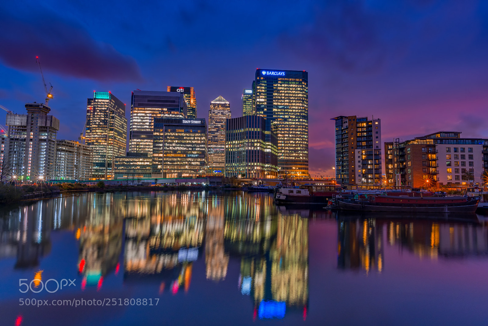 Nikon D800 sample photo. Sunset at canary wharf photography