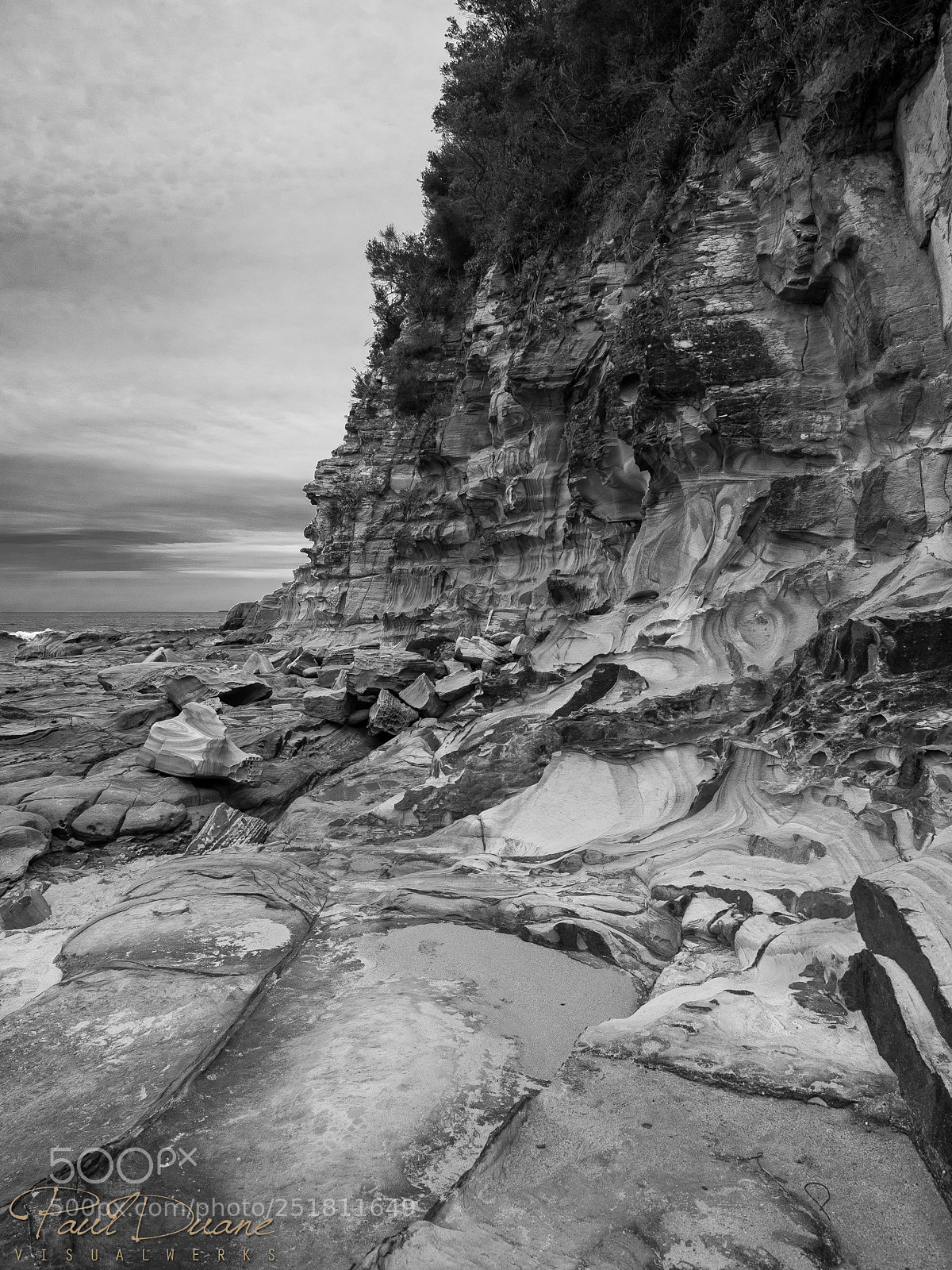 Olympus OM-D E-M1 sample photo. Coastal cliffs - bouddi photography
