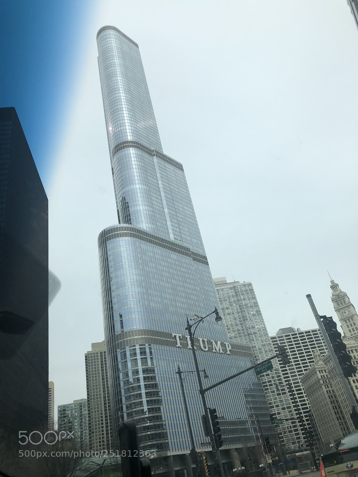 Apple iPhone X sample photo. Ugly truth photography