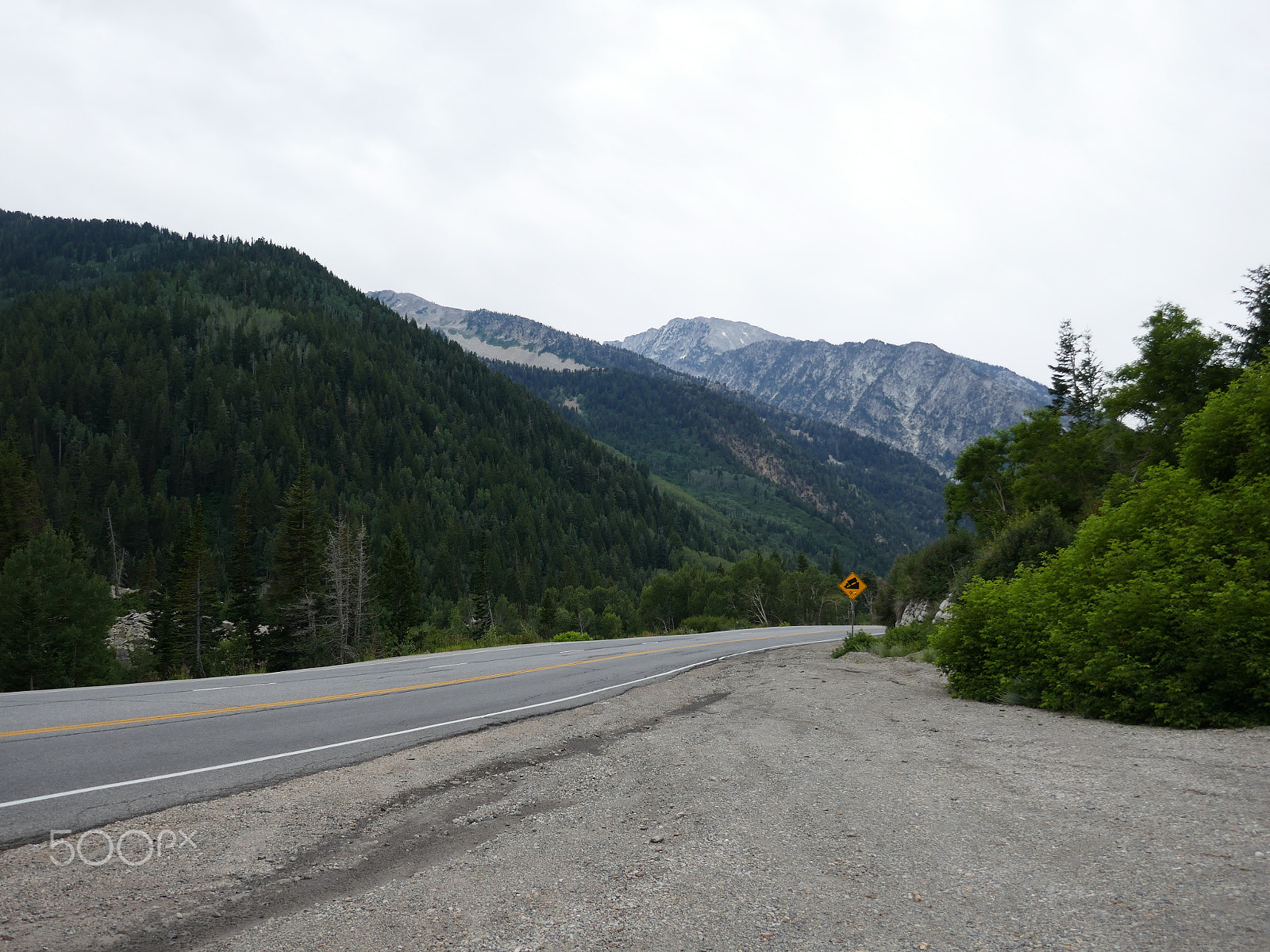 Panasonic Lumix DMC-ZS100 (Lumix DMC-TZ100) sample photo. Mountain pass photography