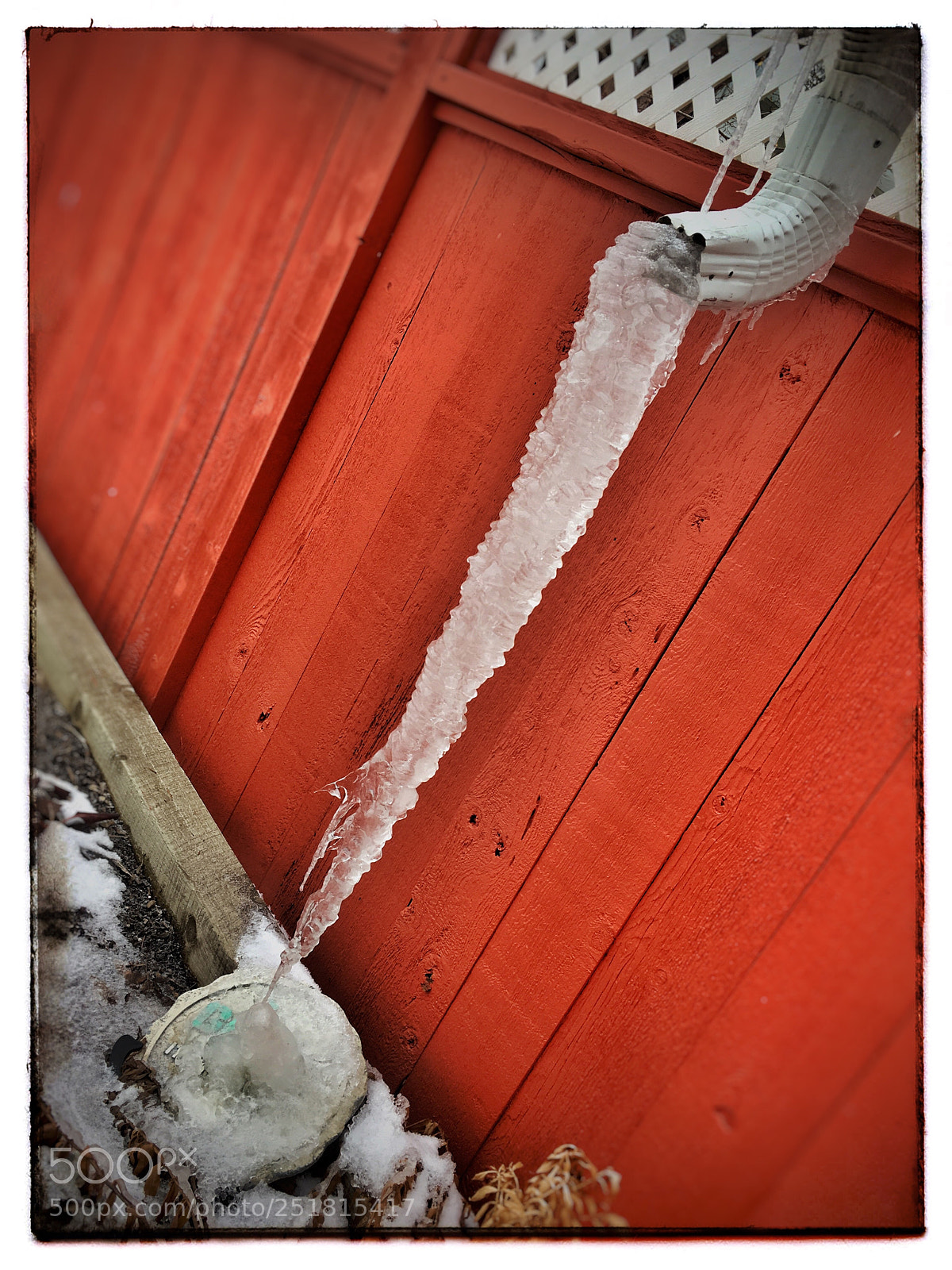 Apple iPhone SE sample photo. Mother nature s ice photography