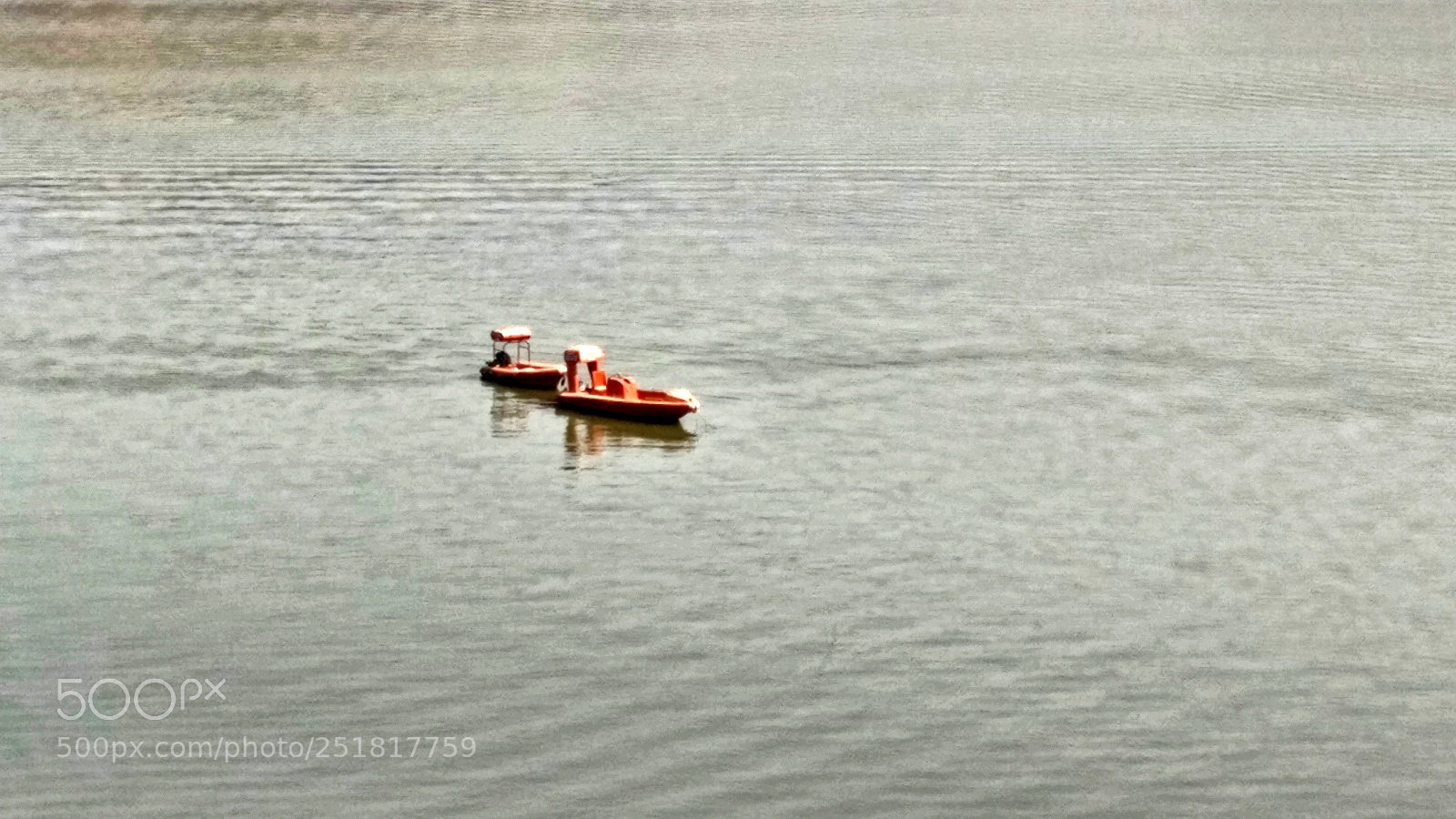 OnePlus A3003 sample photo. Two boats photography