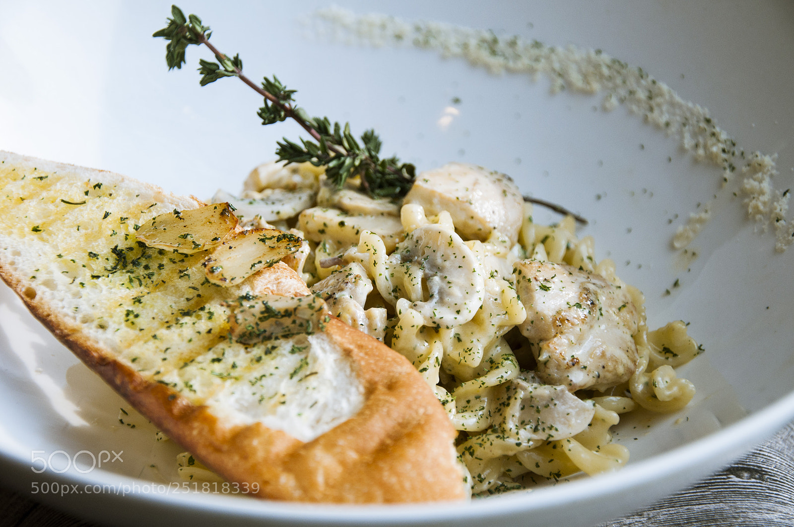 Nikon D90 sample photo. 奶油意粉 | creamy pasta photography