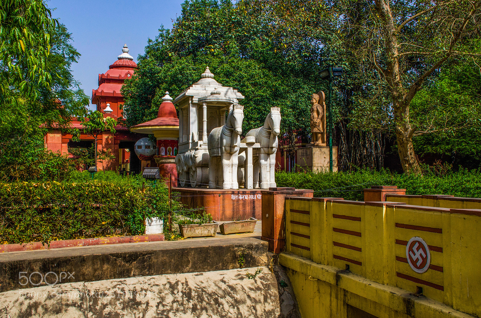 Nikon D7000 sample photo. Hindu garden photography