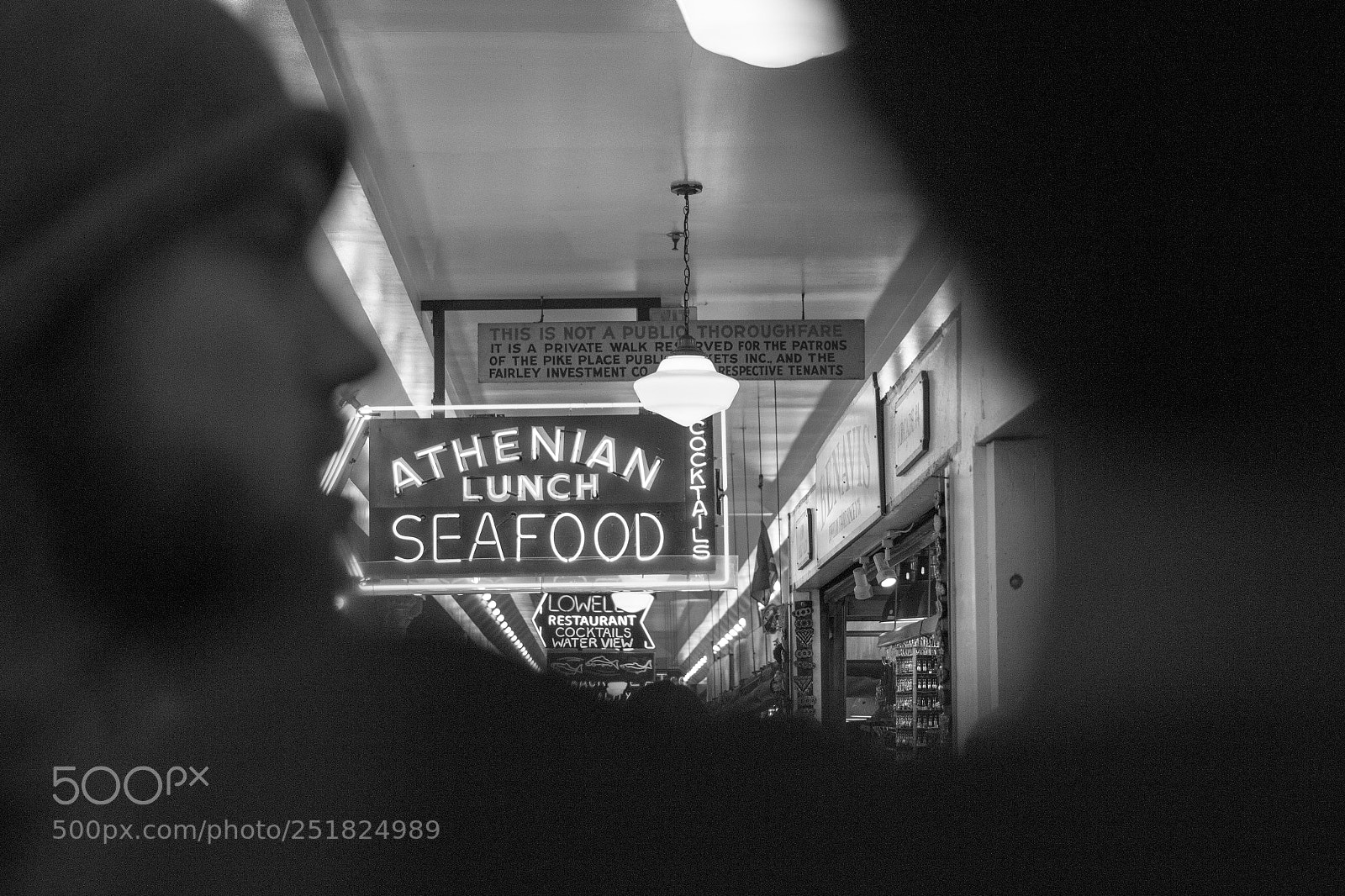 Canon EOS 700D (EOS Rebel T5i / EOS Kiss X7i) sample photo. Pike place market photography