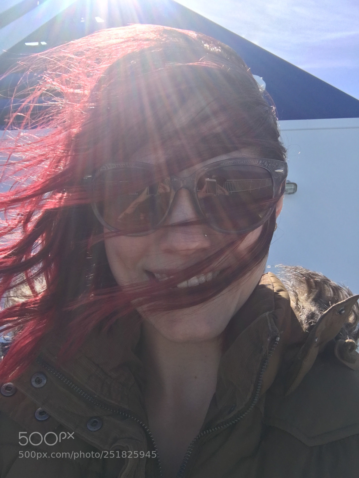 Apple iPhone 6s sample photo. Daughter in the wind photography