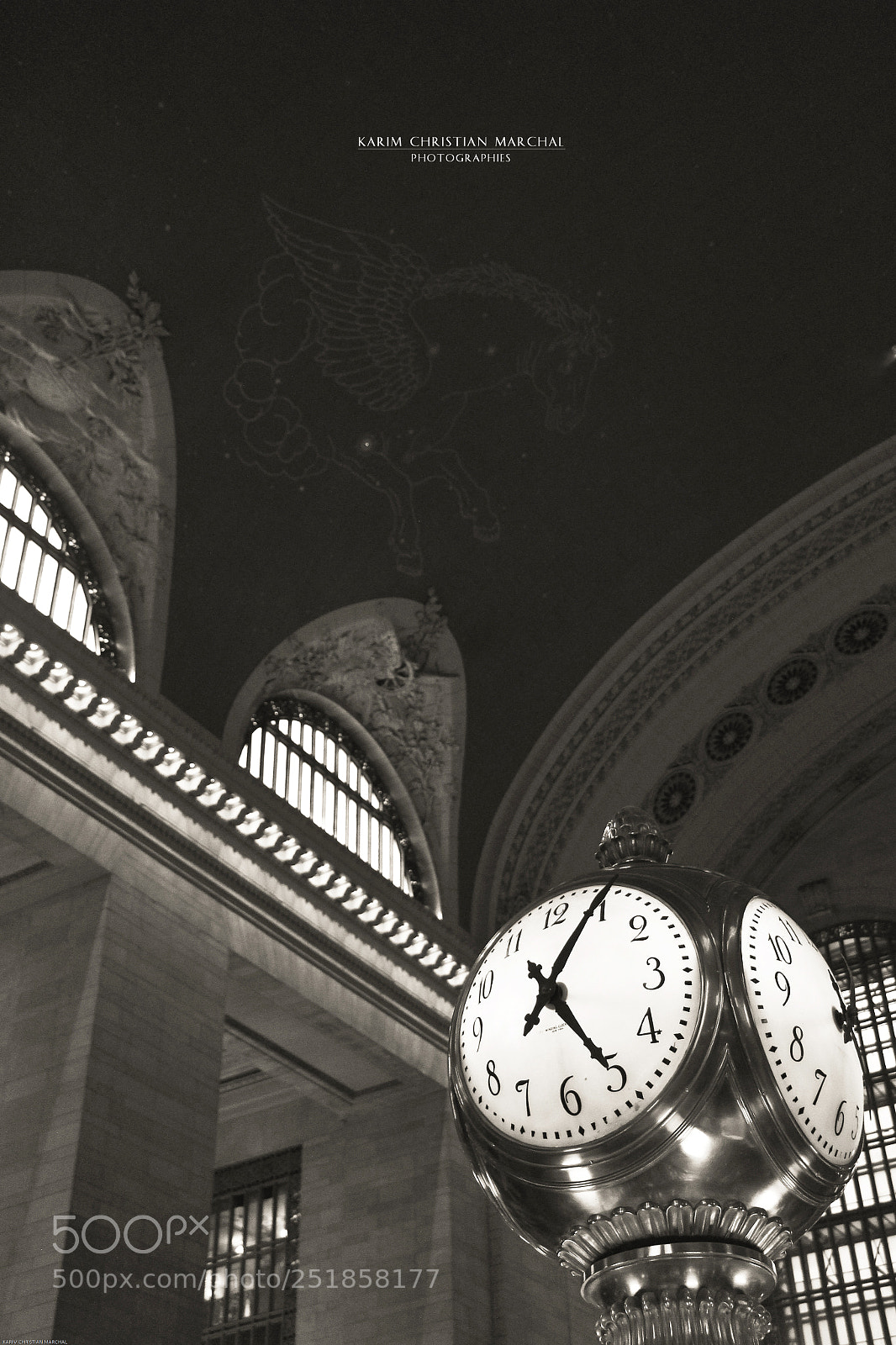 Canon EOS 700D (EOS Rebel T5i / EOS Kiss X7i) sample photo. "hour" @ grand central terminal photography
