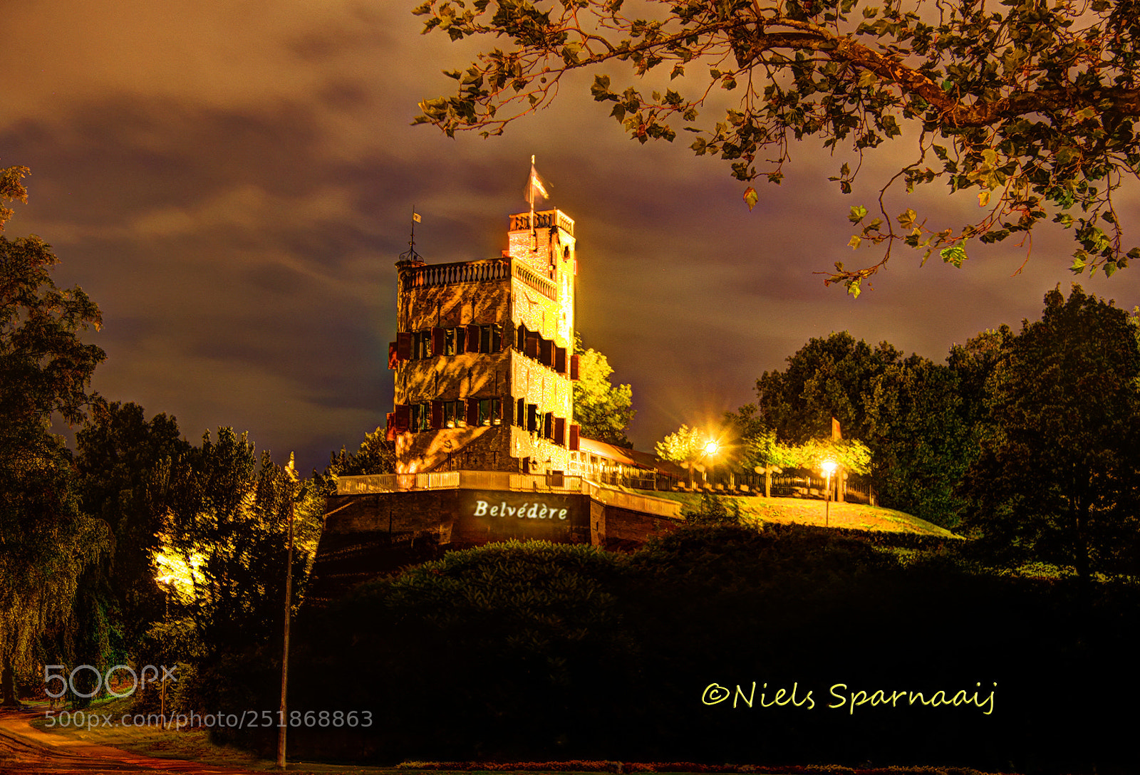 Canon EOS 5D Mark II sample photo. Nijmegen belvedere photography