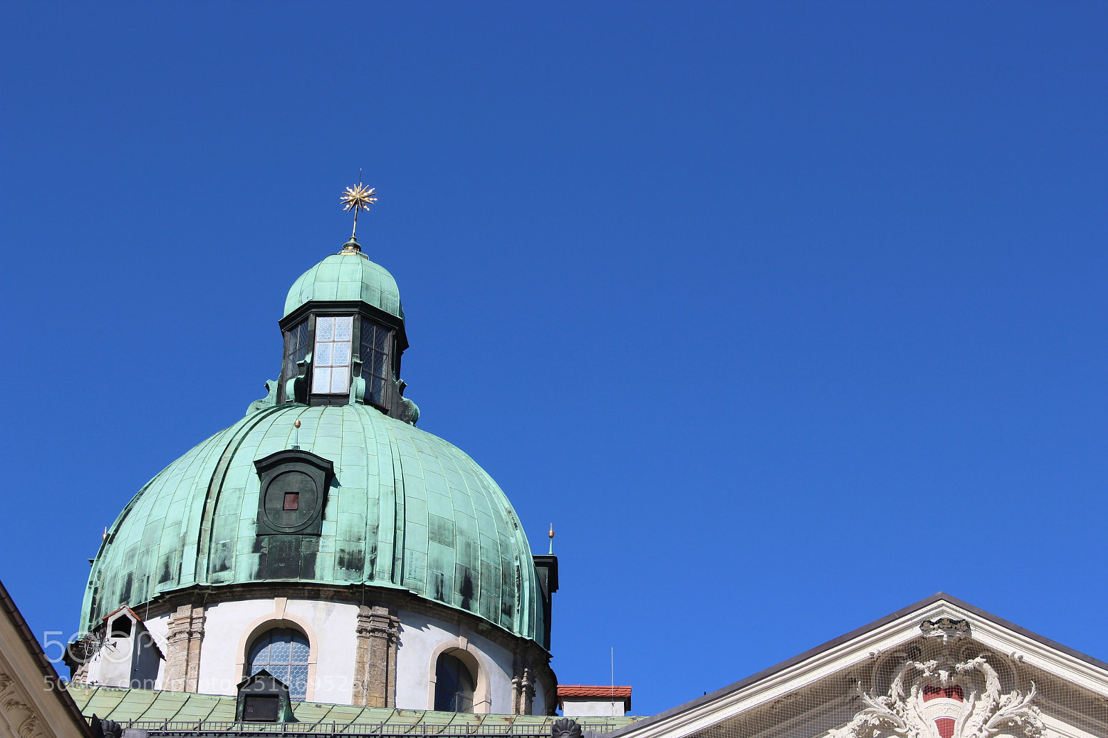 Canon EOS 1300D (EOS Rebel T6 / EOS Kiss X80) sample photo. Blue sky. photography