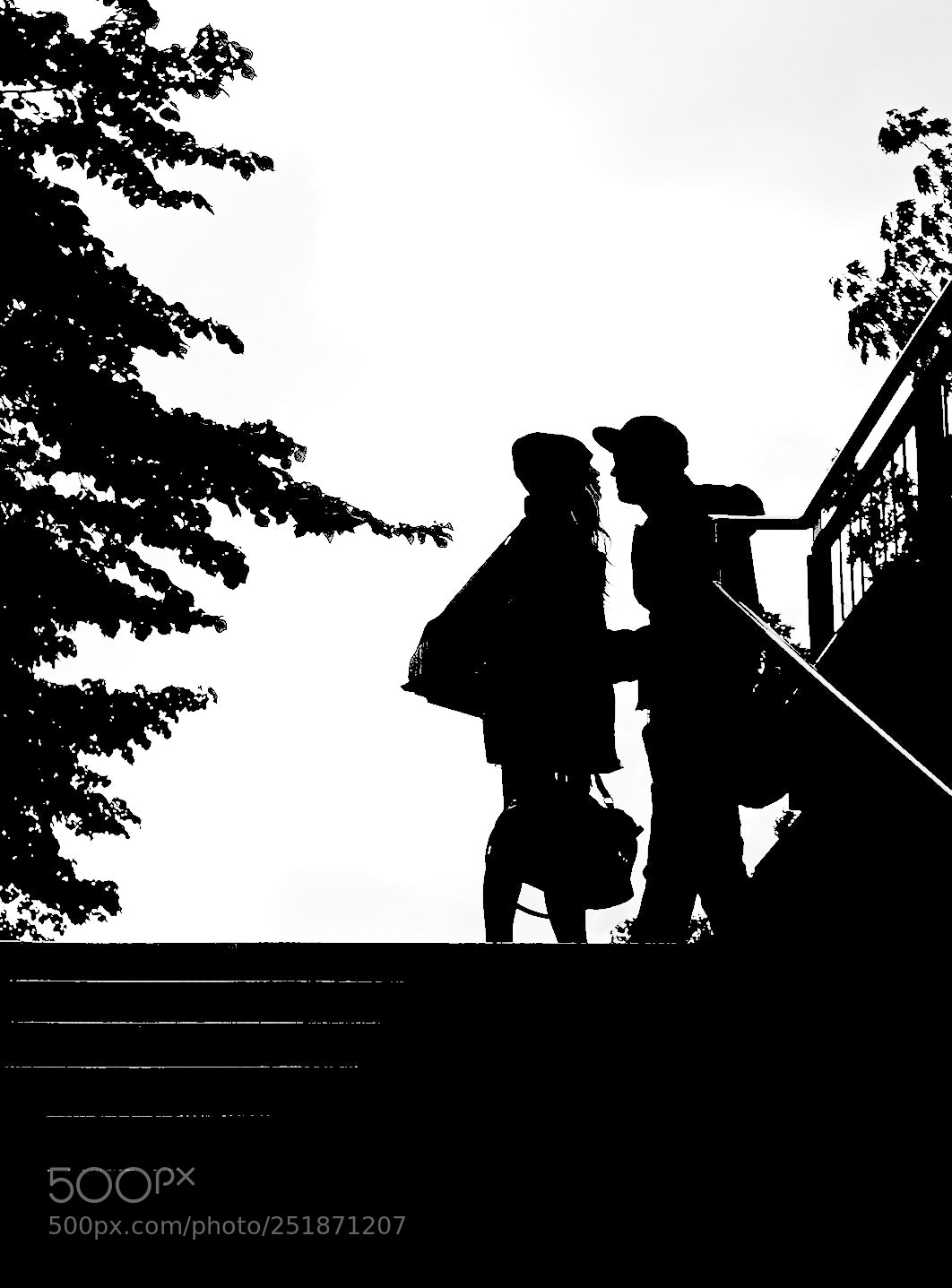 Olympus OM-D E-M10 sample photo. Goodbye at the metro photography