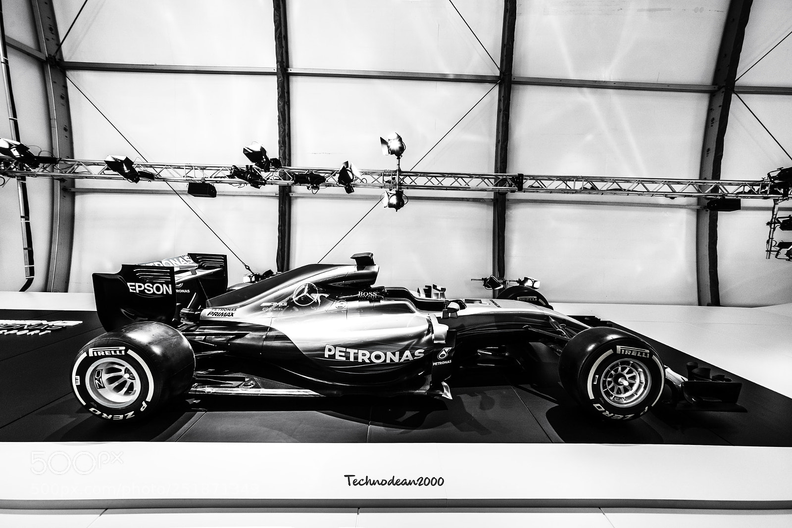 Nikon D810 sample photo. Mercedes f1 valtteri bottas photography