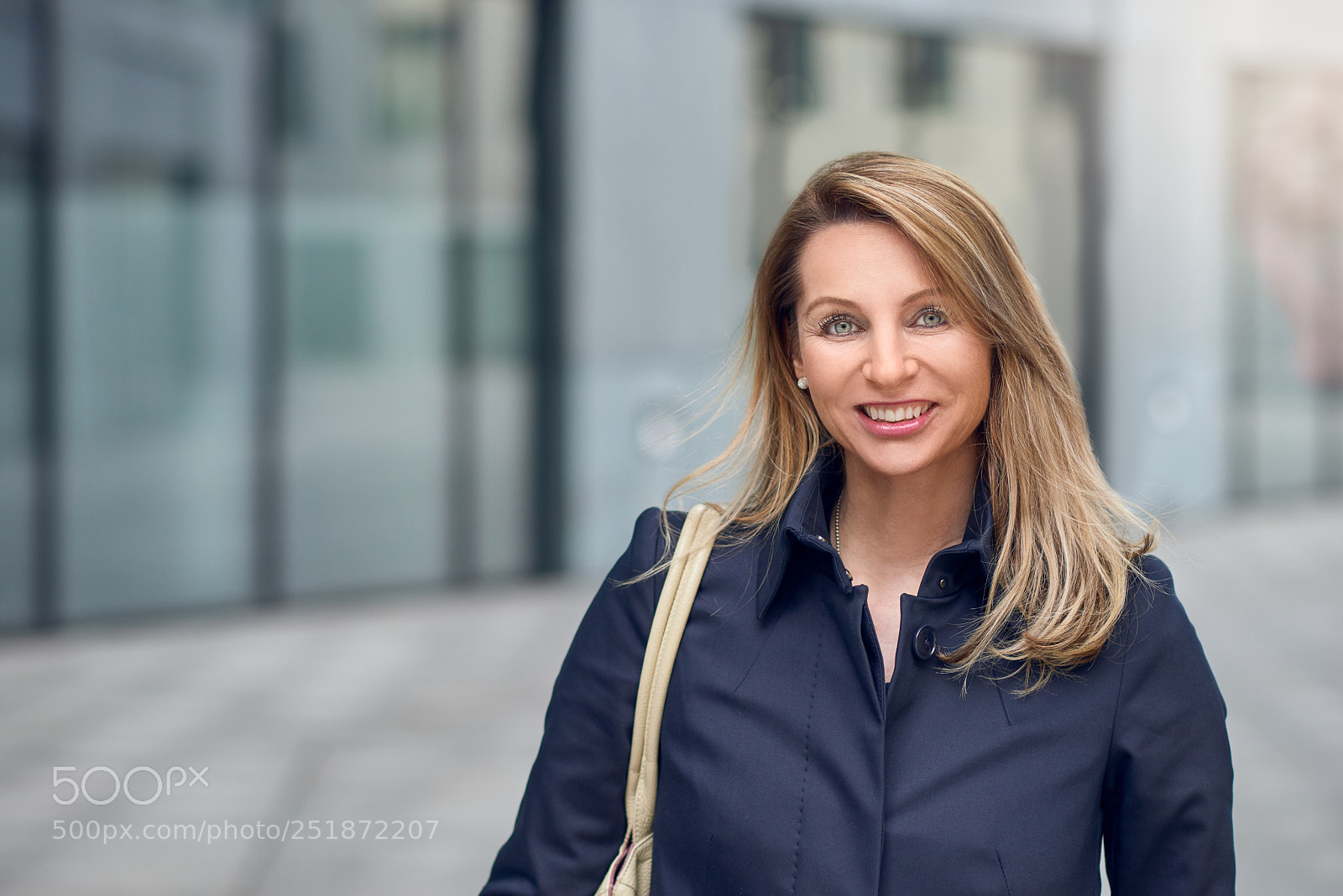 Nikon D800 sample photo. Pretty blond woman walking photography