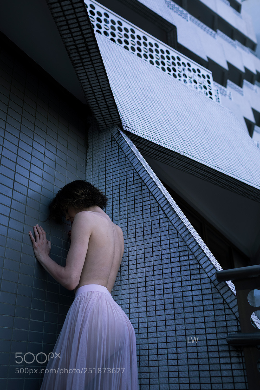 Canon EOS 5D Mark IV sample photo. Gal next door photography