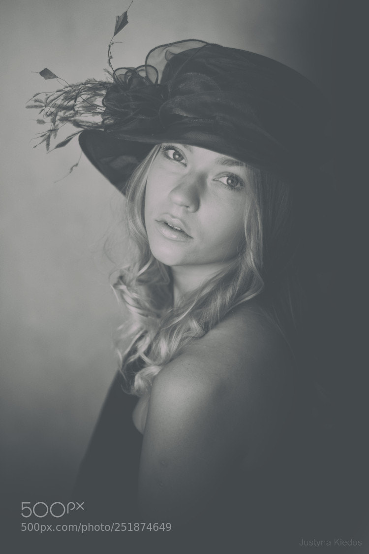 Nikon D5200 sample photo. Portrait photography