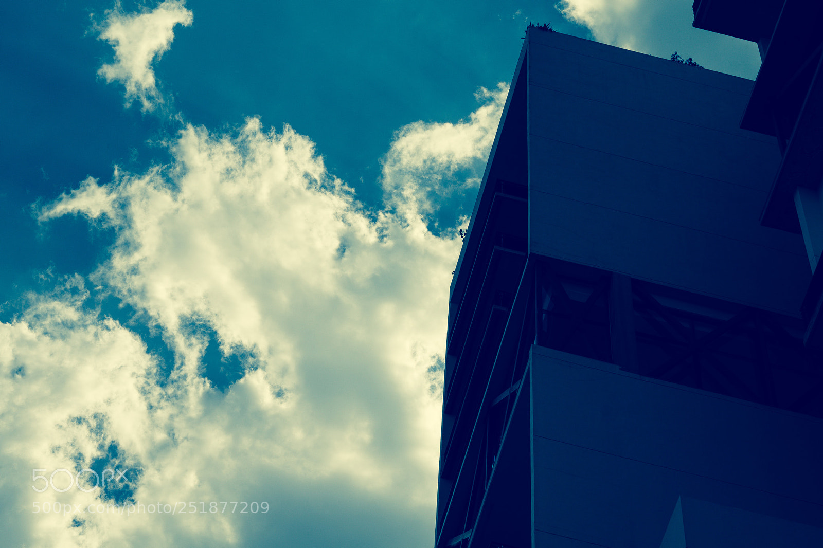 Sony a6000 sample photo. Electron blue photography
