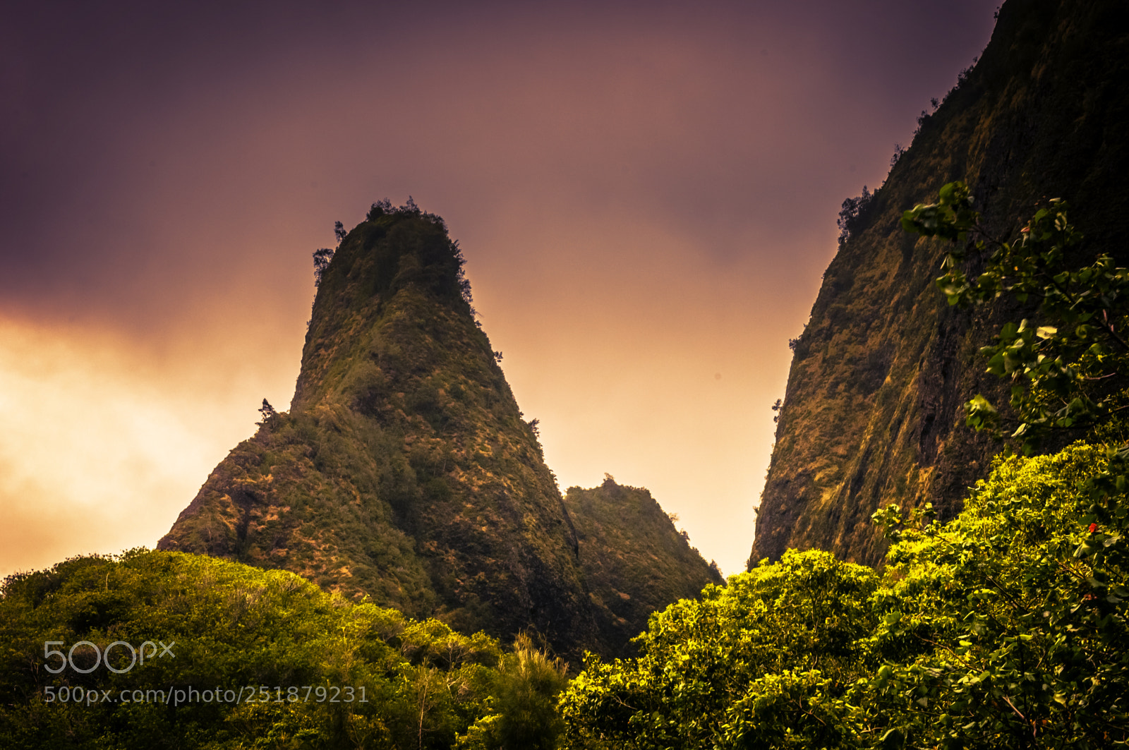 Nikon D300 sample photo. Iao needle photography