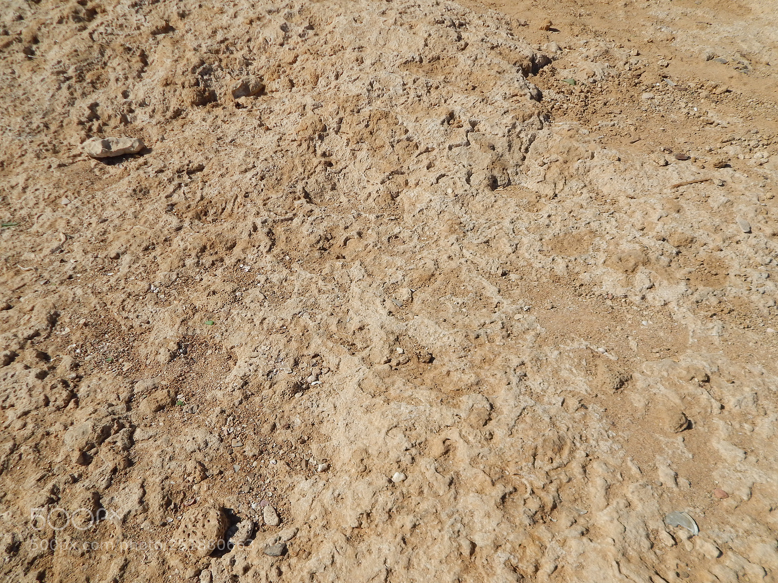 Nikon Coolpix L820 sample photo. Stone texture on the photography