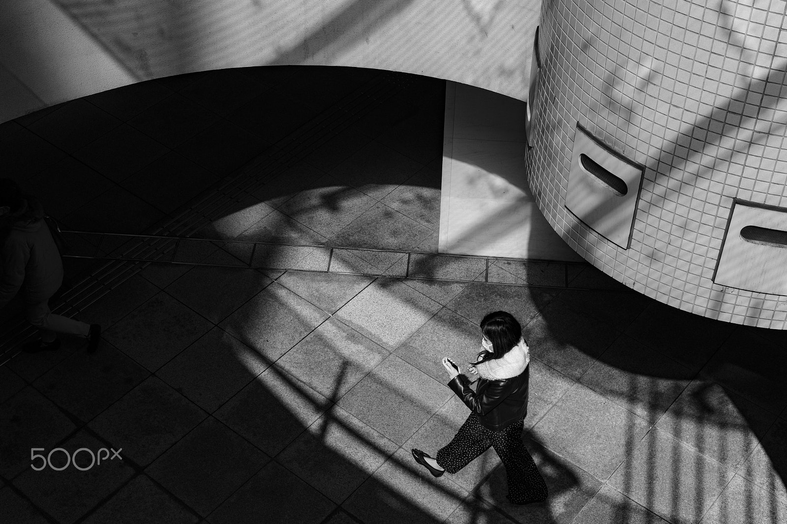 Leica M-Monochrom sample photo. Urban street snap photography