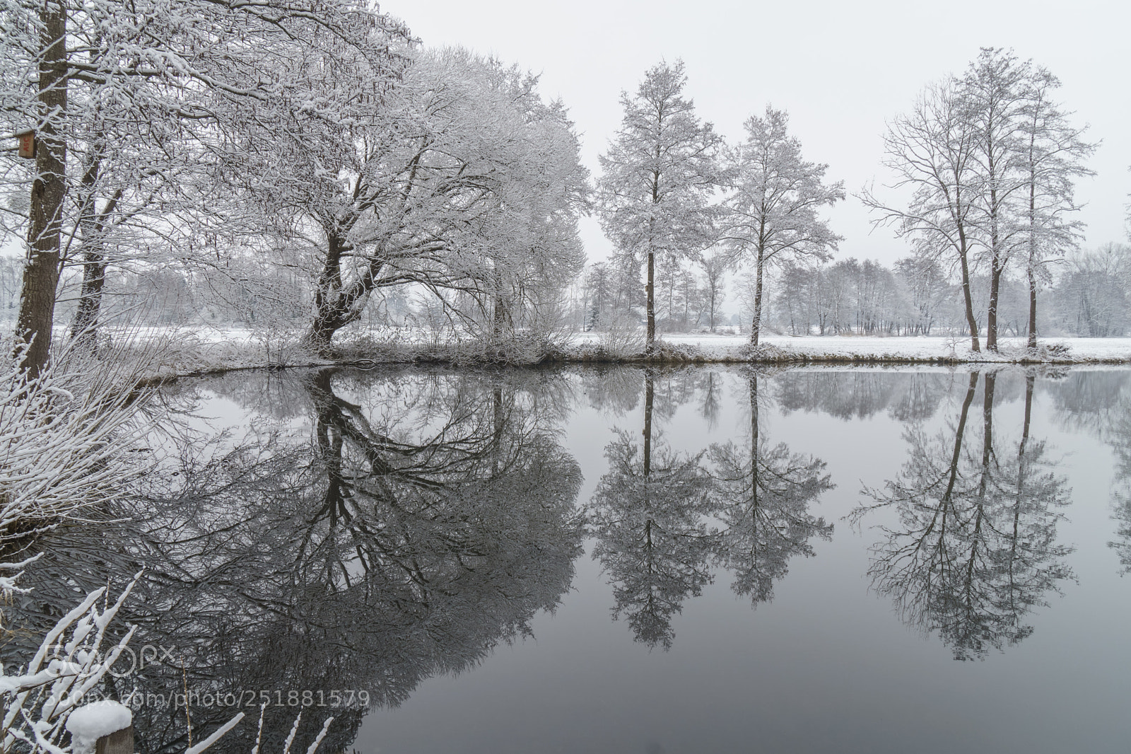 Sony a6000 sample photo. Spiegelungen photography