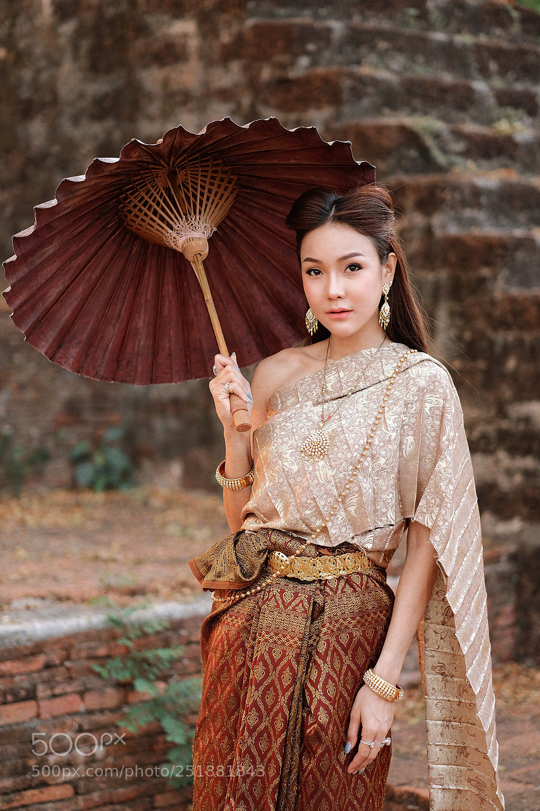 Fujifilm X-T10 sample photo. Retro thailand photography