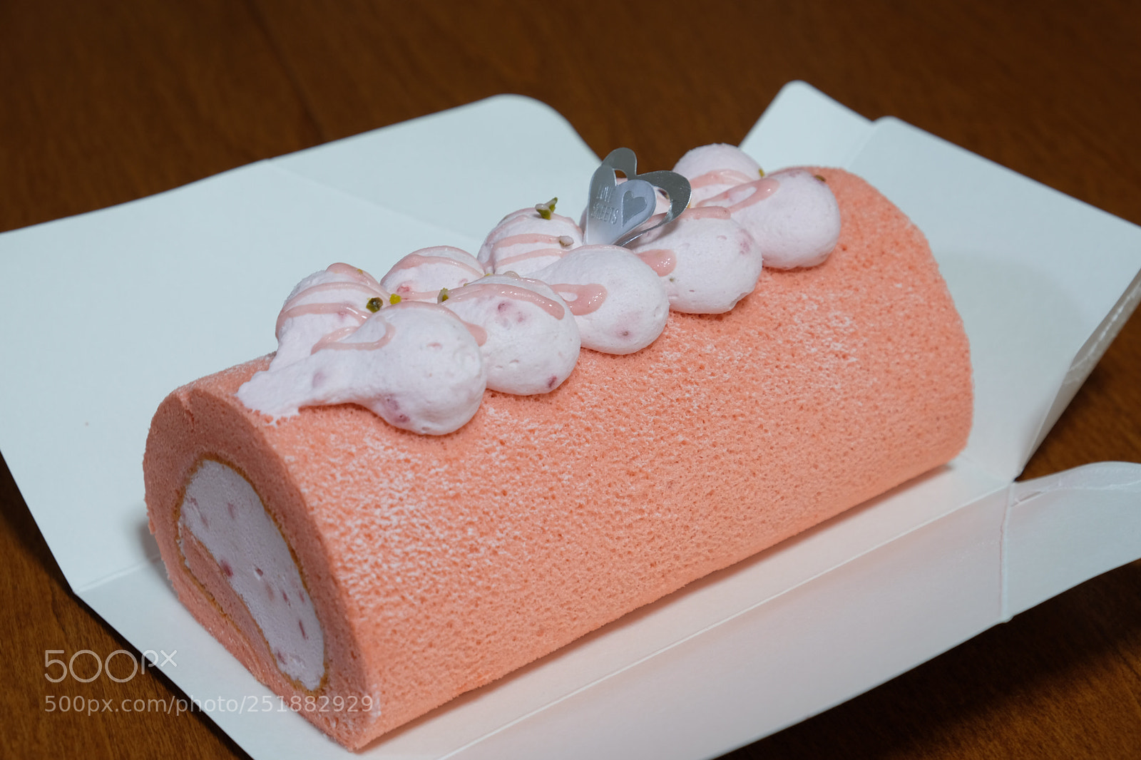 Fujifilm X-T2 sample photo. Cake  photography
