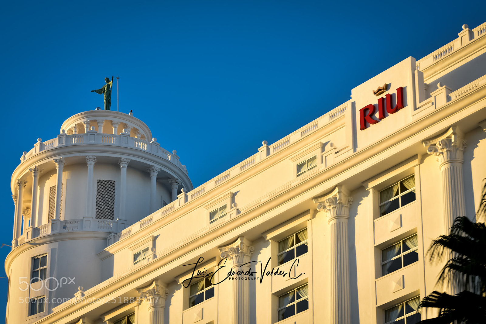 Nikon D7200 sample photo. Hotel photography