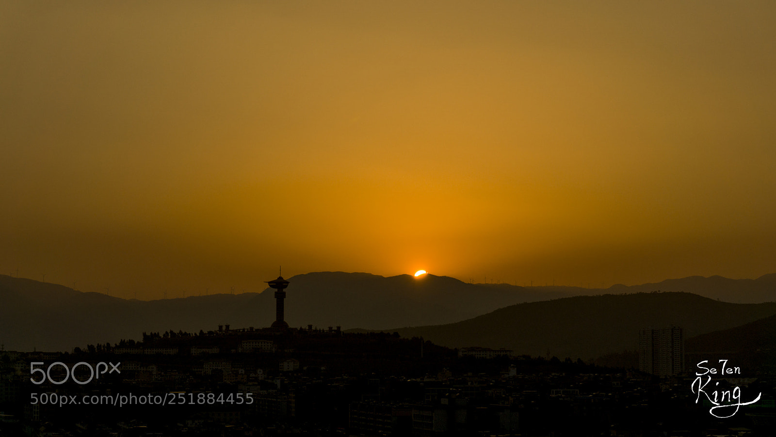 Sony a5100 sample photo. Sunrise photography